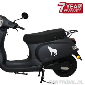 sticker van een wolf voor je auto scooter of camper